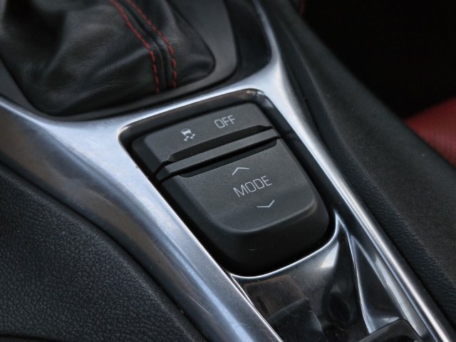 Used 2020 Chevrolet Camaro SS RWD image 19