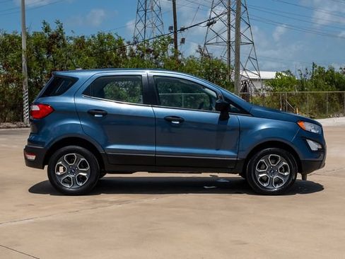 Used 2021 Ford EcoSport S FWD image 3