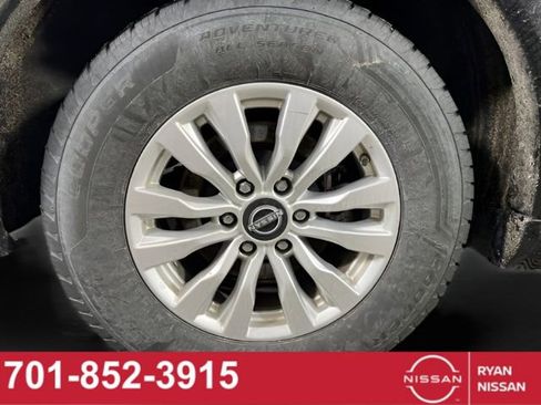 Certified 2024 Nissan Armada SV image 15