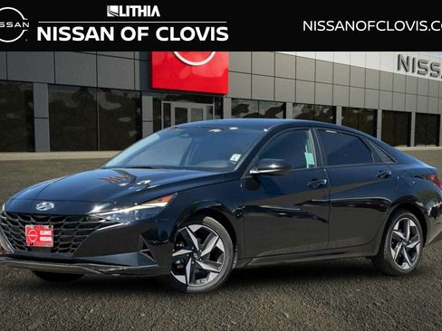 Used 2023 Hyundai Elantra SEL w/ Convenience Package FWD image 1
