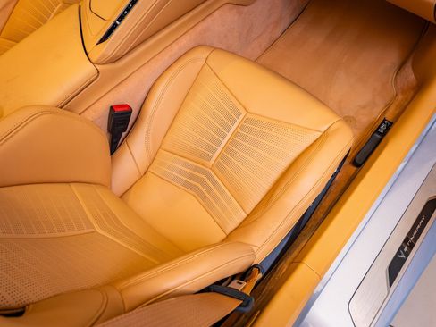 Used 2023 Chevrolet Corvette Stingray Premium Conv w/ Z51 Performance Package image 20