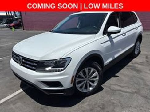 Used 2019 Volkswagen Tiguan S FWD image 2