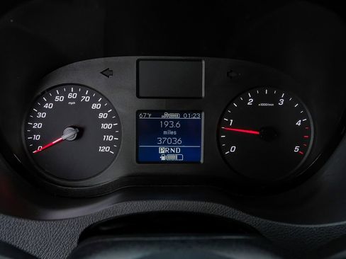 Used 2023 Mercedes-Benz Sprinter 2500 image 15