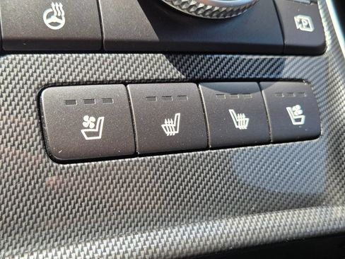 Used 2021 Hyundai Santa Fe Limited AWD/4WD image 30