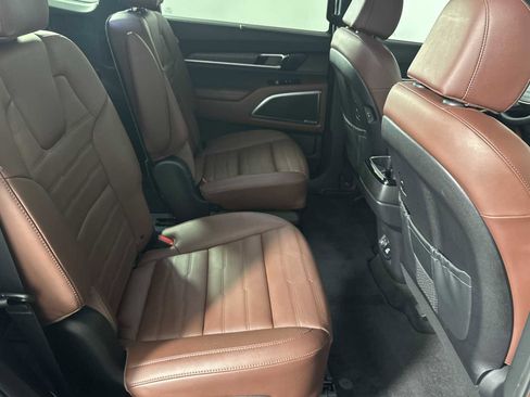 Used 2023 Kia Telluride SX Prestige AWD/4WD image 20