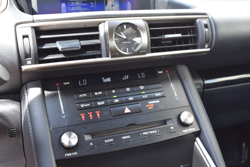 Used 2017 Lexus IS 200t RWD image 16