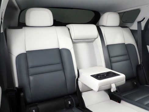 Used 2024 Honda Prologue Touring image 17