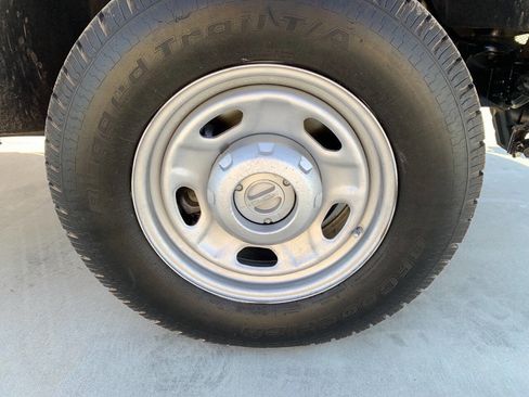 Used 2012 Ford F250 XL image 11