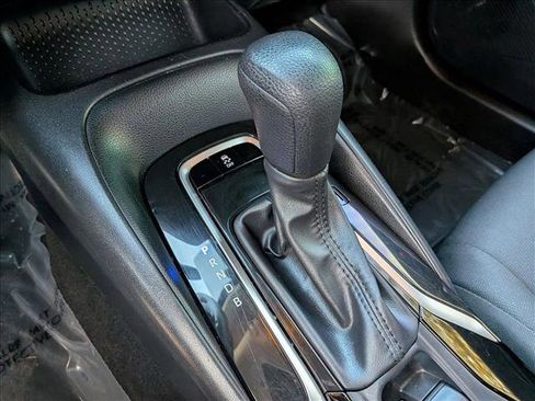 Used 2022 Toyota Corolla LE image 15
