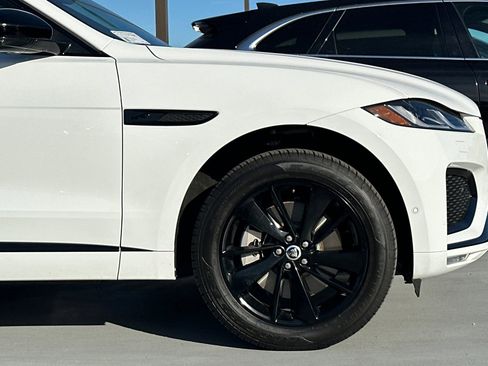 Used 2026 Jaguar F-PACE R-Dynamic S image 36