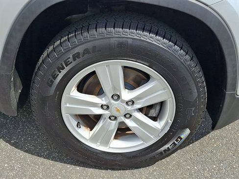 Used 2018 Chevrolet Trax LS AWD/4WD image 8