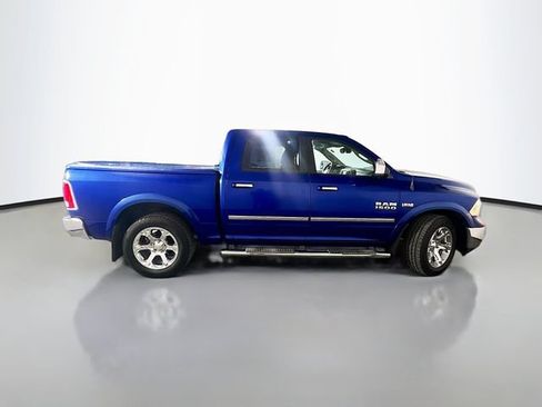 Used 2014 RAM 1500 Laramie w/ Convenience Group AWD/4WD image 9