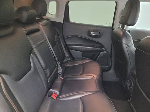 Used 2019 Jeep Compass Limited image 19