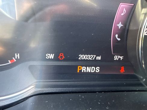 Used 2013 Lincoln MKZ FWD image 16