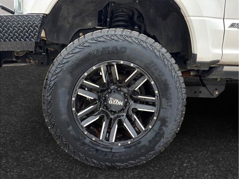 Used 2018 Ford F250 Platinum w/ Platinum Ultimate Package image 13