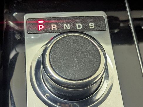 Used 2014 Land Rover Range Rover Long Wheelbase Supercharged image 28