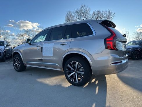 New 2026 Volvo XC90 B5 Core w/ Protection Package image 5