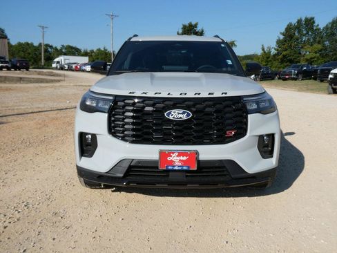 New 2027 Ford Explorer ST AWD/4WD image 8