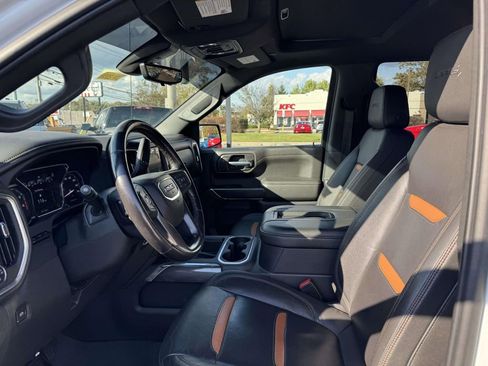 Used 2022 GMC Sierra 1500 AT4 w/ AT4 Premium Package image 15