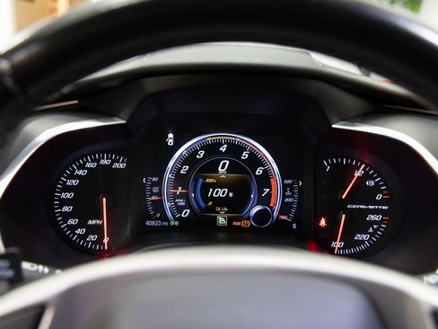 Used 2016 Chevrolet Corvette Stingray Coupe image 15