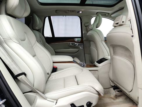 Used 2017 Volvo XC90 T8 Excellence AWD/4WD image 33