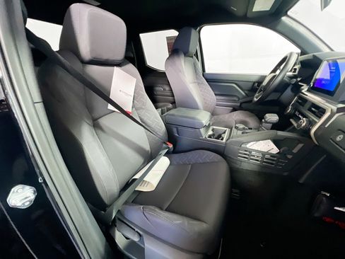 New 2026 Toyota Tacoma SR5 image 31