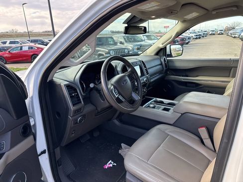 Used 2020 Ford Expedition Max XLT w/ Equipment Group 202A image 20