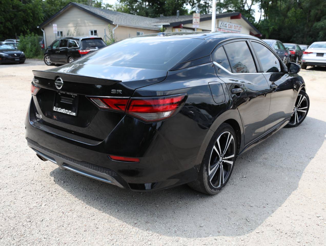 Used 2021 Nissan Sentra SR FWD image 6