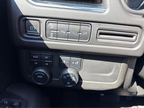 Used 2021 Chevrolet Tahoe Z71 w/ Rear Media and Nav Package AWD/4WD image 38