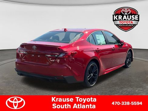New 2026 Toyota Camry SE w/ Convenience Package FWD image 8