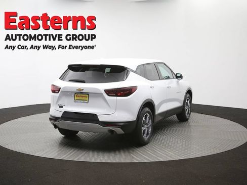 Used 2025 Chevrolet Blazer LT FWD image 40