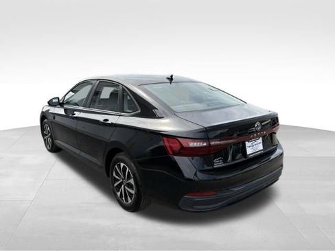 Used 2025 Volkswagen Jetta S FWD image 2