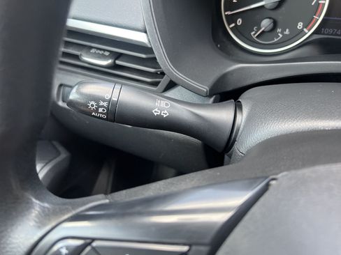 Used 2019 Nissan Altima 2.5 S FWD image 10