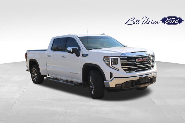 Used 2024 GMC Sierra 1500 SLT w/ SLT Convenience Package AWD/4WD image 3