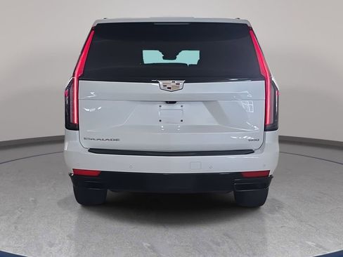 Used 2024 Cadillac Escalade Sport image 8