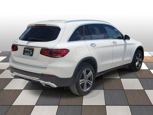 Used 2020 Mercedes-Benz GLC 300 w/ Premium Package image 4