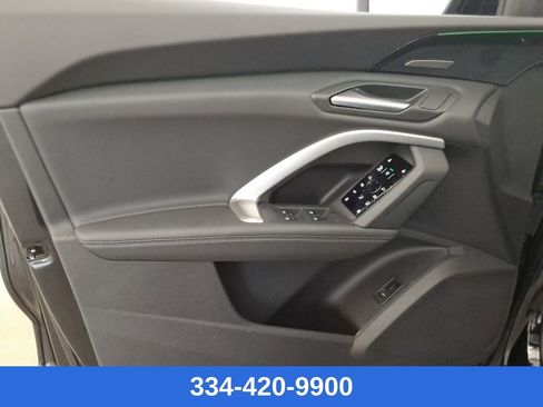 New 2025 Audi Q5 2.0T Premium Plus w/ Premium Plus image 17