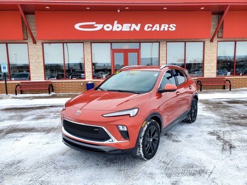 Used 2024 Buick Encore GX Sport Touring w/ Comfort Package image 1