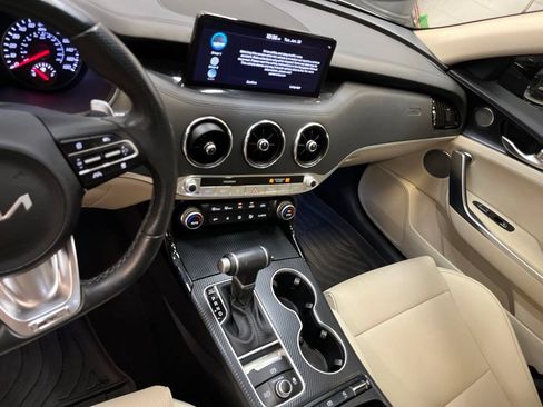 Used 2023 Kia Stinger GT-Line w/ Sun & Sound Package AWD/4WD image 18