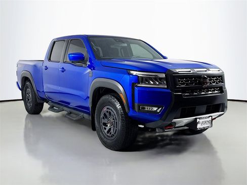 Used 2025 Nissan Frontier PRO-4X w/ Pro Convenience Package image 5