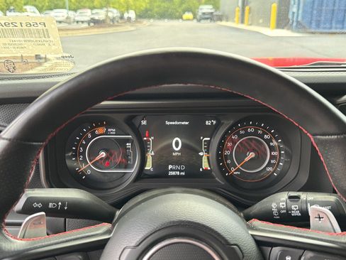 Used 2024 Jeep Wrangler Unlimited Rubicon 392 AWD/4WD image 10