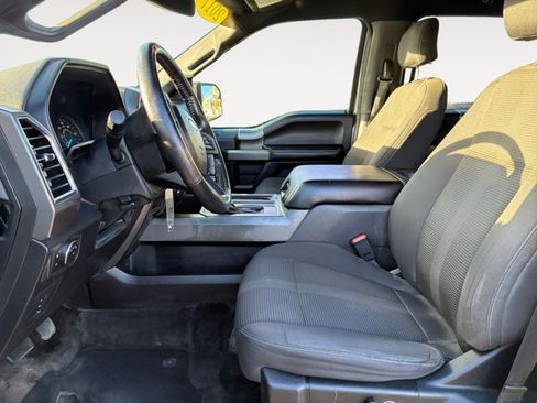 Used 2017 Ford F150 XLT w/ Equipment Group 302A Luxury image 11