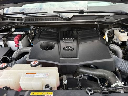 Used 2022 Toyota Tundra SR5 w/ TRD Sport Package AWD/4WD image 35