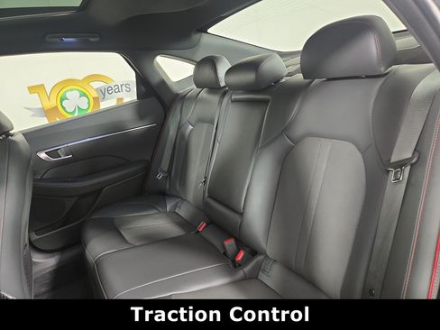 Used 2023 Hyundai Sonata SEL Plus w/ Preferred Accessory Package FWD image 12