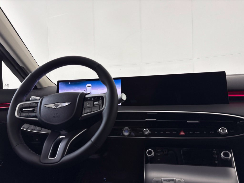 New 2027 Genesis GV70 2.5T Select AWD/4WD image 22