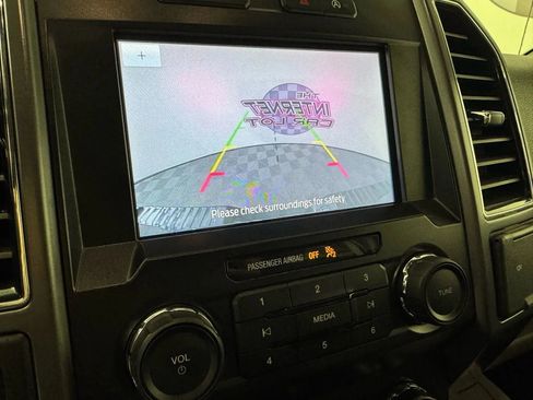 Used 2020 Ford F150 XLT w/ Equipment Group 302A Luxury image 18