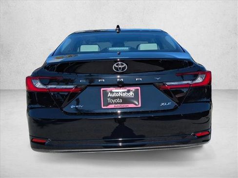 New 2026 Toyota Camry XLE image 8