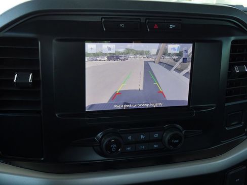 Used 2023 Ford F150 XLT image 38