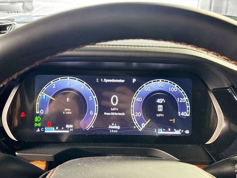 New 2026 Jeep Grand Cherokee Summit image 14