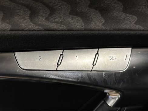 Used 2024 Audi A6 Premium Plus image 16